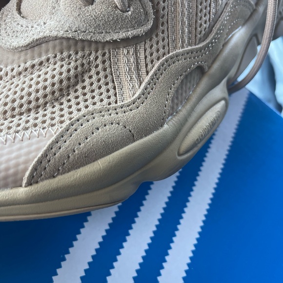 Adidas - Picture 8 of 9